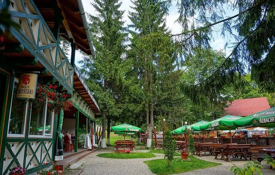 Grădina de vară a Restaurantului Faló